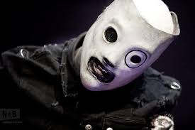 Corey Taylor masked